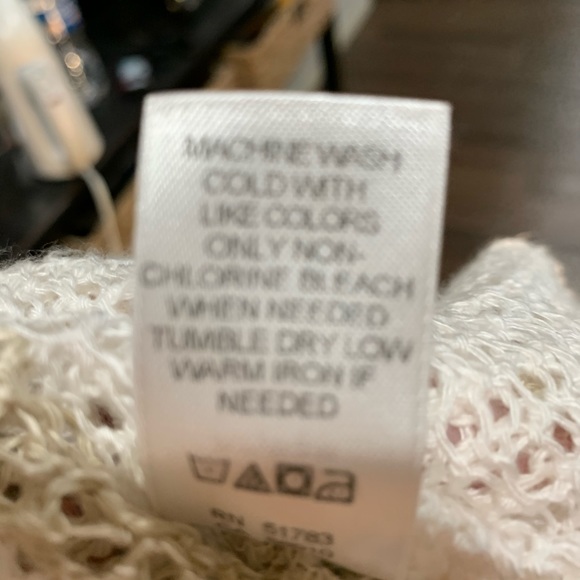 Maurices Crochet/ netted tank Sz L - Picture 8 of 8